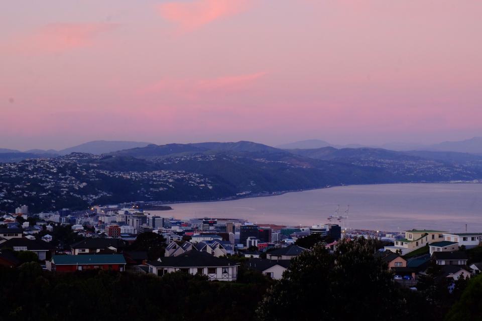 Hoàng hôn trên vịnh, Wellington, New Zealand